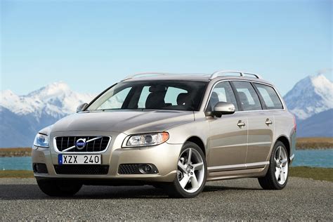 Volvo v70 specs